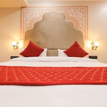 אגרה Hotel Ganga Ratan מראה חיצוני תמונה