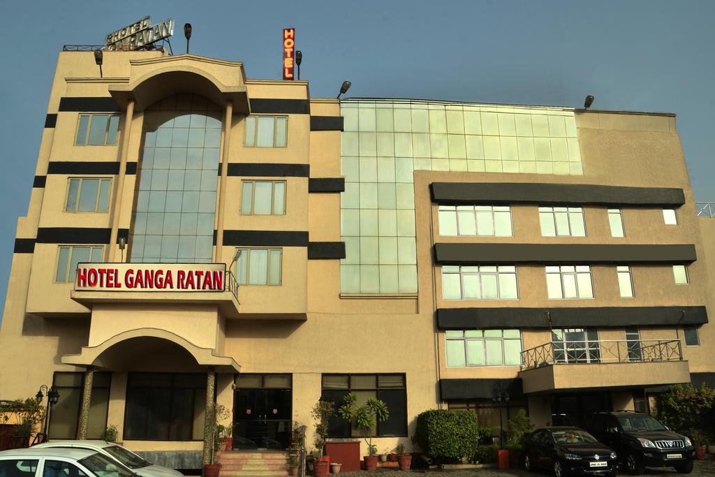 אגרה Hotel Ganga Ratan מראה חיצוני תמונה