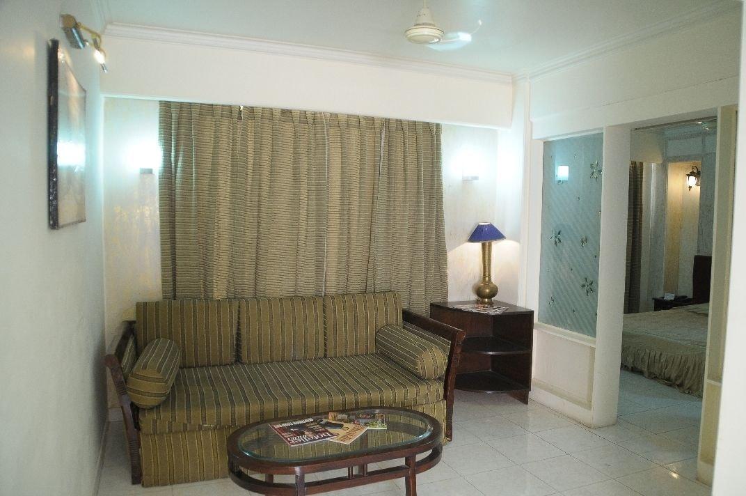 אגרה Hotel Ganga Ratan מראה חיצוני תמונה