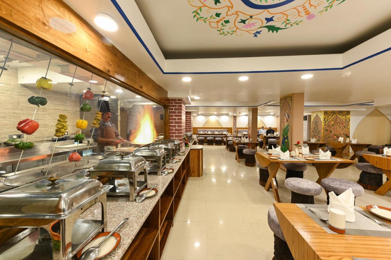 אגרה Hotel Ganga Ratan מראה חיצוני תמונה