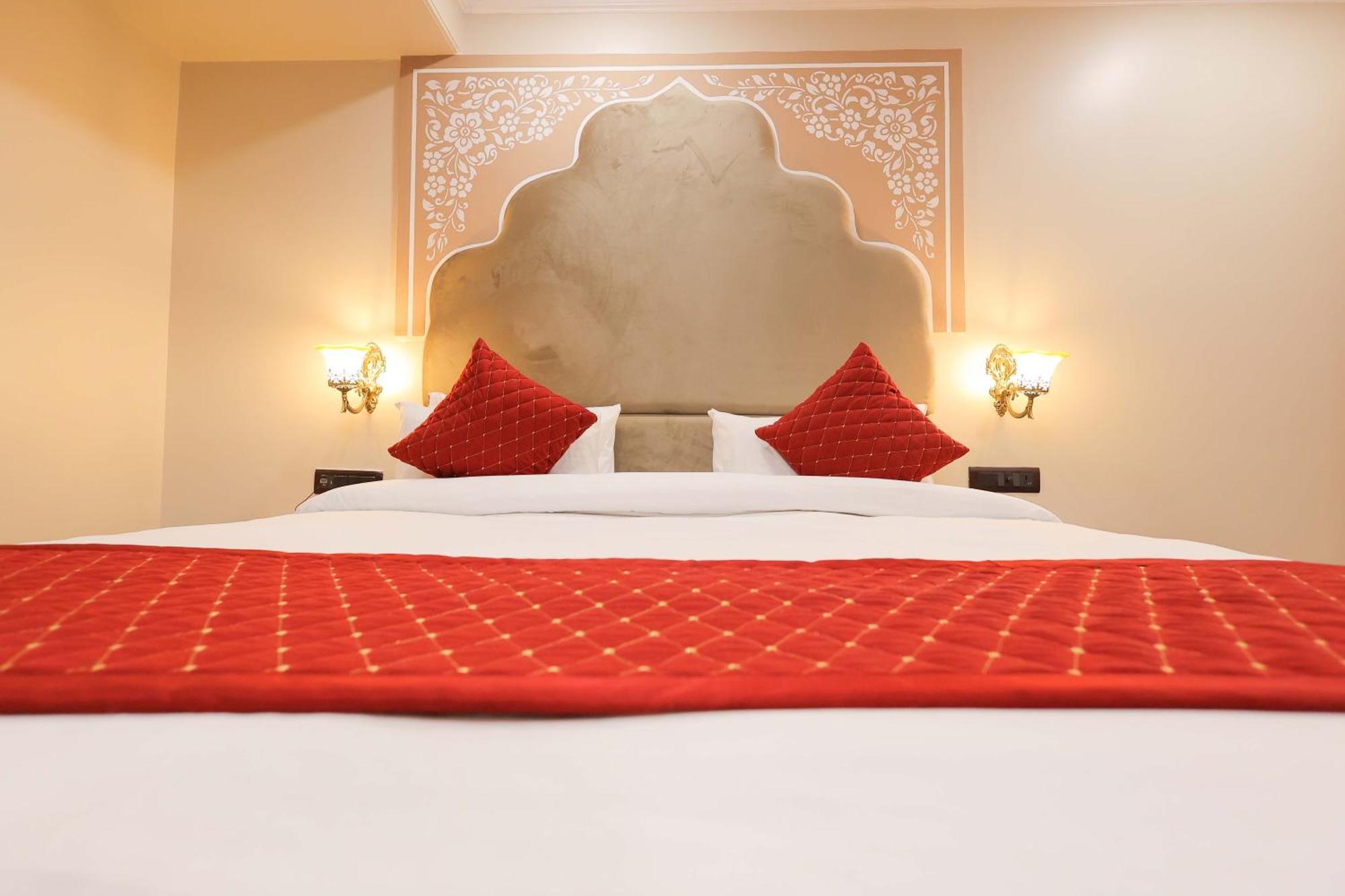 אגרה Hotel Ganga Ratan מראה חיצוני תמונה